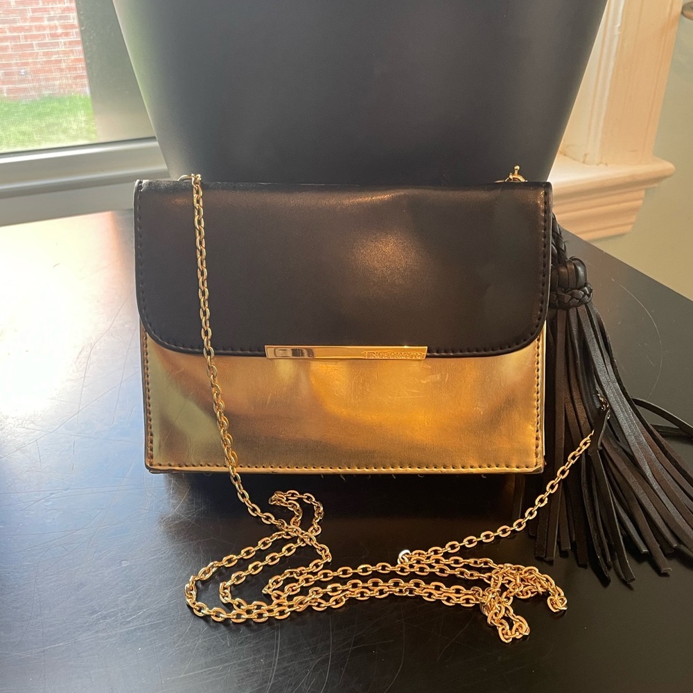 Vince Camuto Crossbody